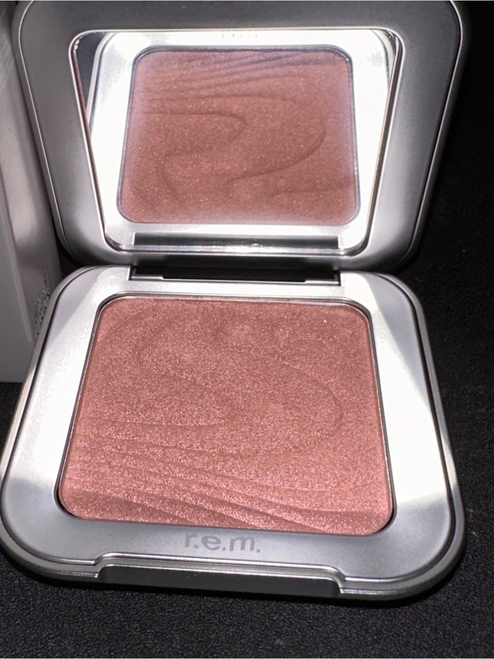 Shimmering Rose Brown Blush Compact